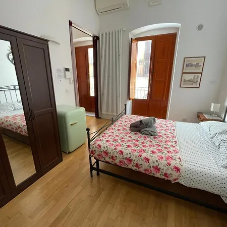 Guiscardo Suites 3*