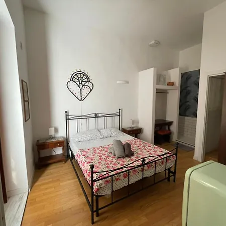בית הארחה Guiscardo Suites 3*